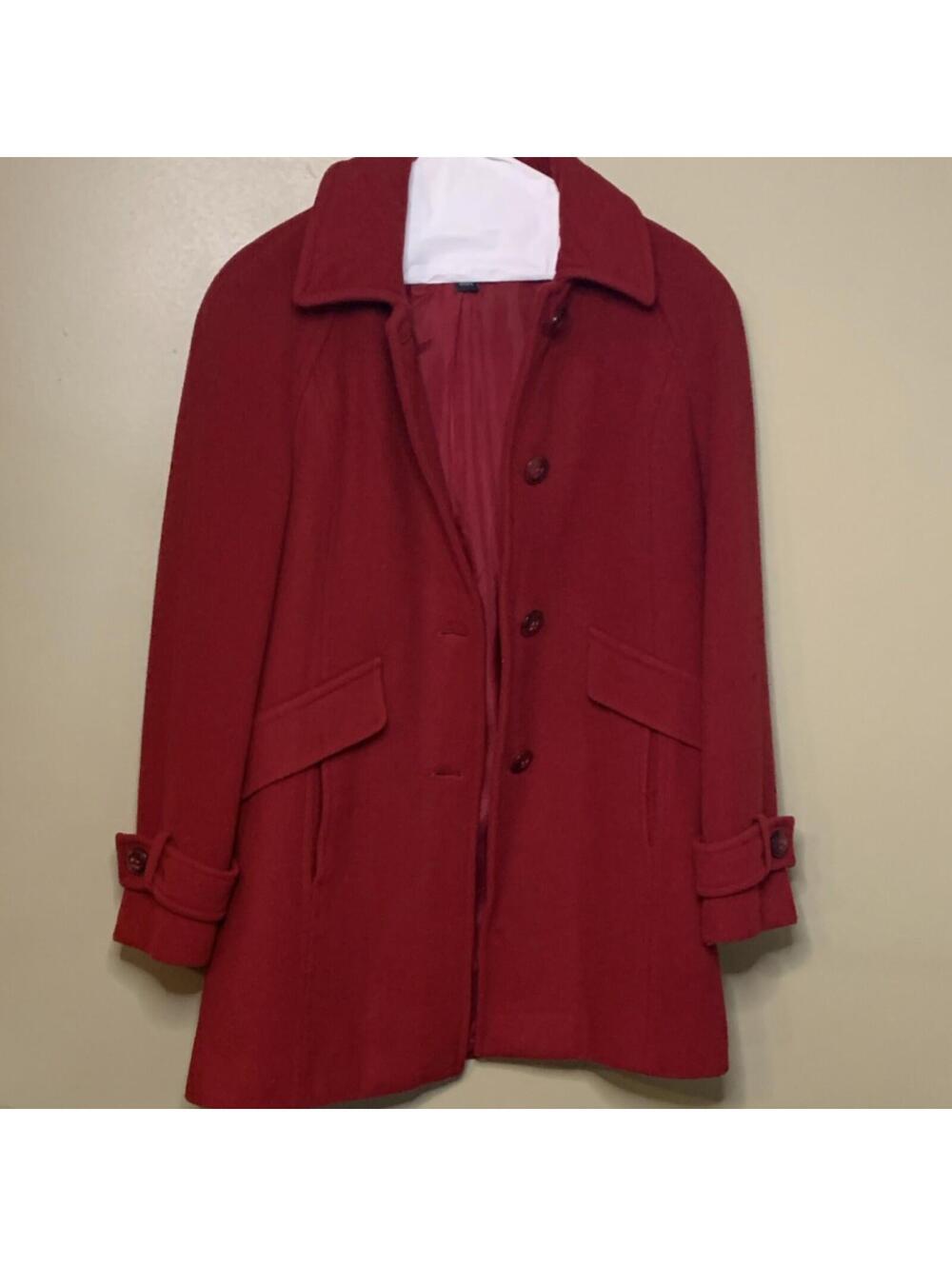 London Fog Red Mid-Length Collared Button Jacket Women’s Small Pockets Cuffed